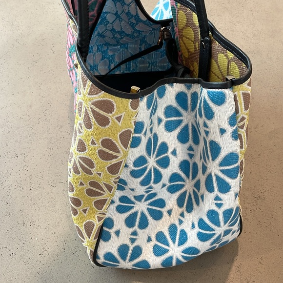 Kate Spade Everything Flower Tote - Picture 9 of 13